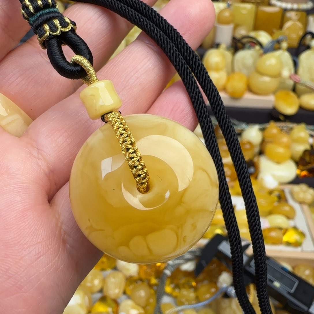 未镶嵌蜜蜡套链天然俄料鸡油黄蜜蜡平安扣吊坠