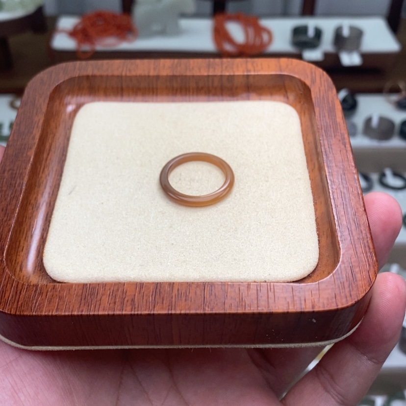 【闪购商品】未镶嵌戒指和田玉
