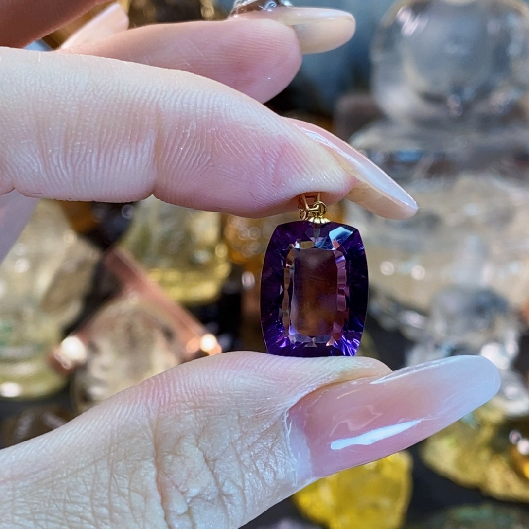 水晶颈饰未镶嵌淡**语吊坠