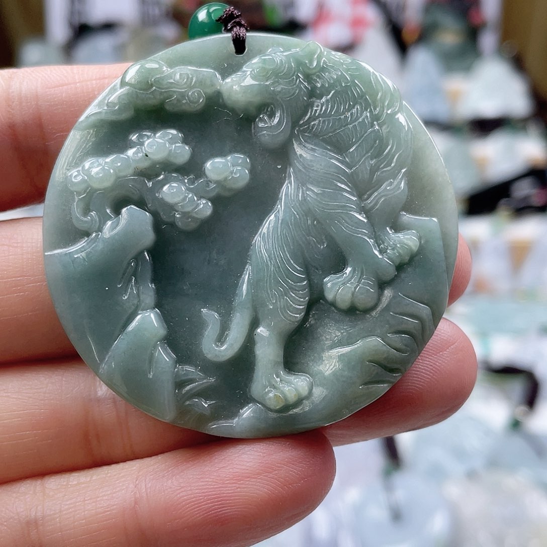 翡翠颈饰未镶嵌0442挂件