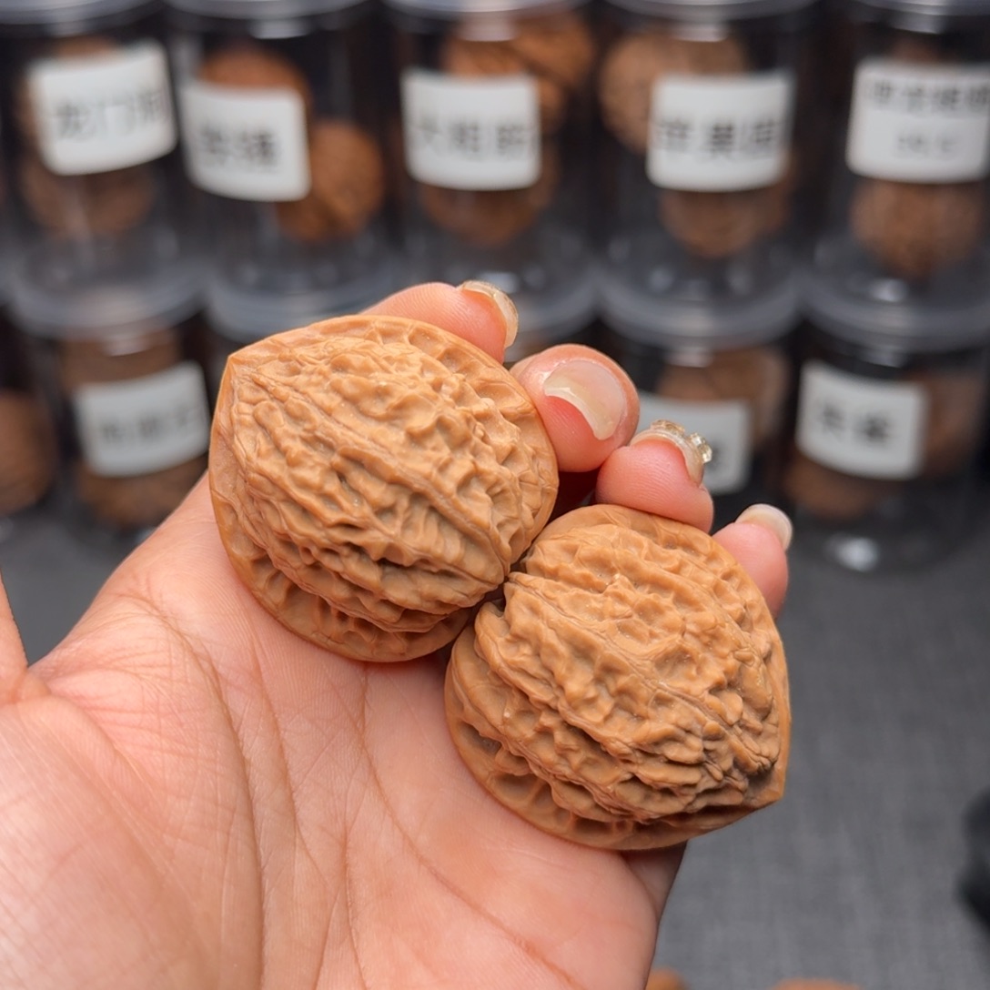 把件文玩核桃38.5金牛