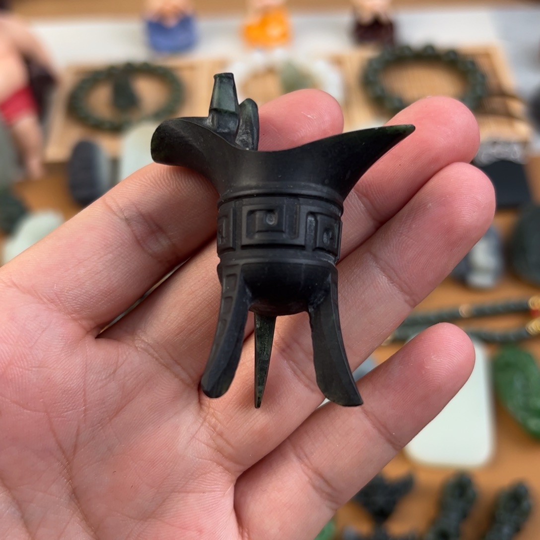 和田玉手链未镶嵌6**?