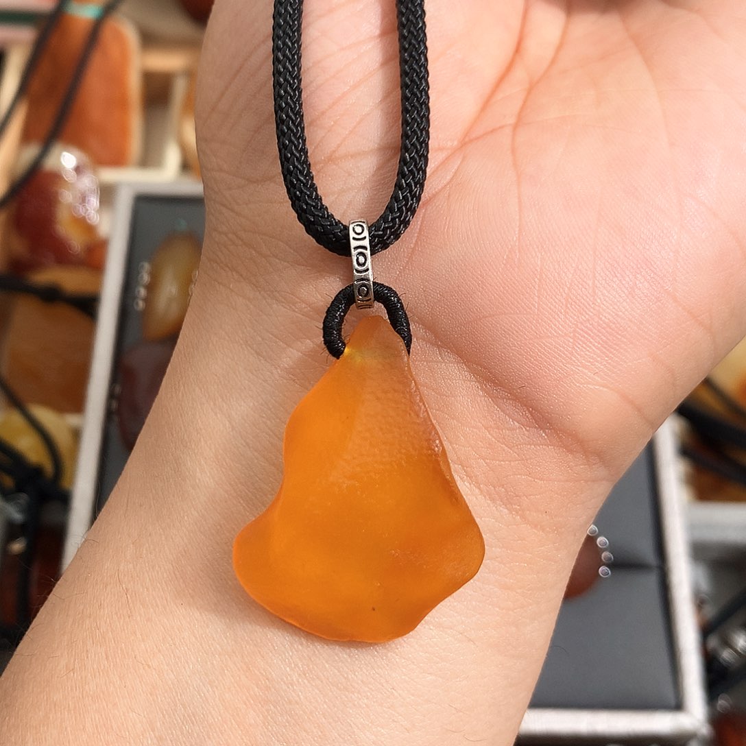 蜜蜡裸石未镶嵌你