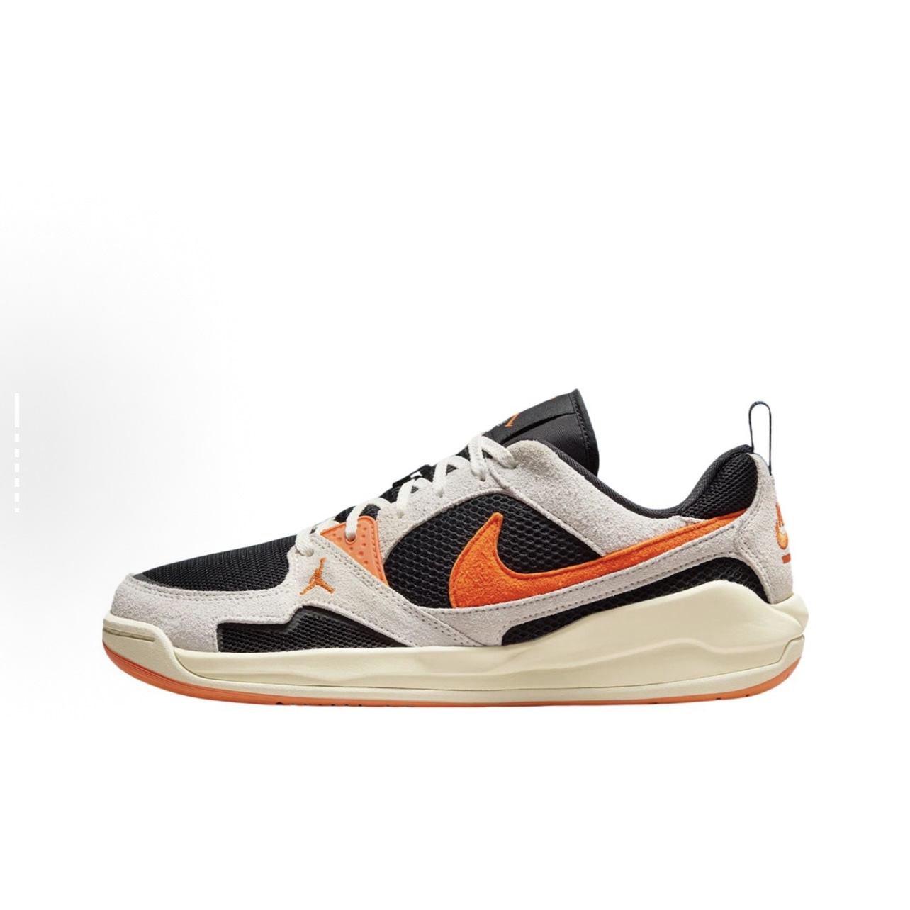 耐克/NIKE男子Jordan时尚舒适低帮复古篮球鞋黑橙 HJ6777018