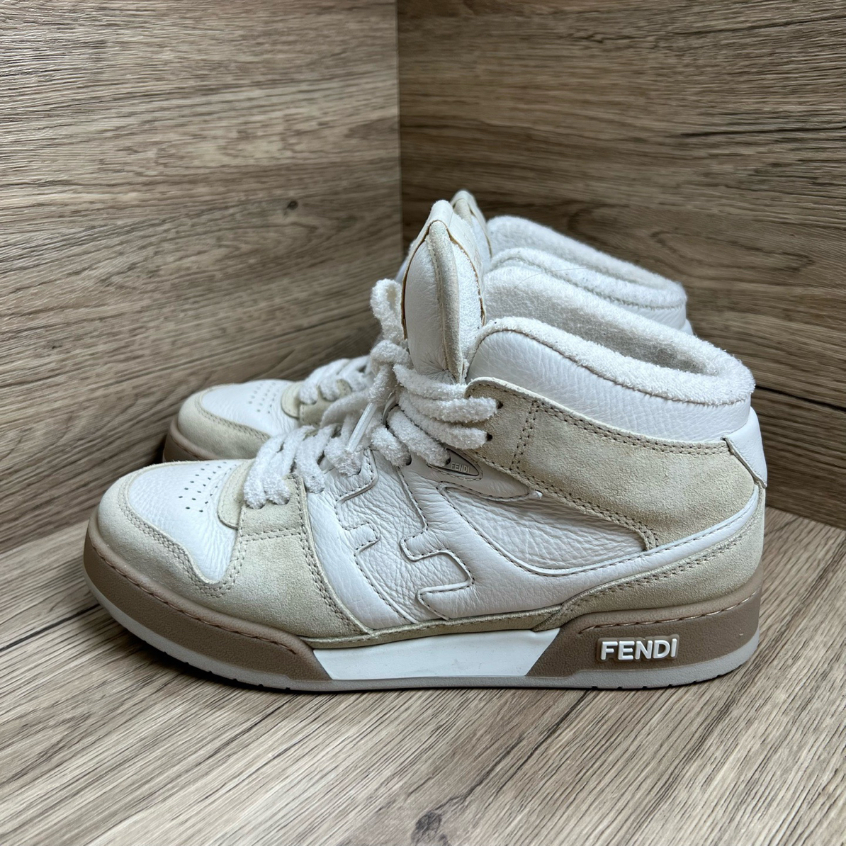 95新 FENDI/芬迪 Match 灰白中帮板鞋 39码