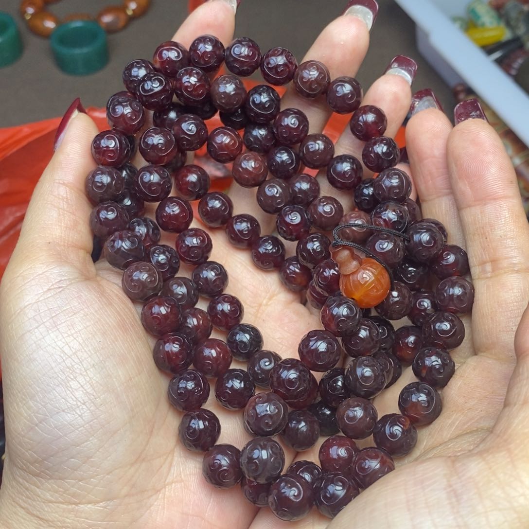 玛瑙/玉髓颈饰未镶嵌