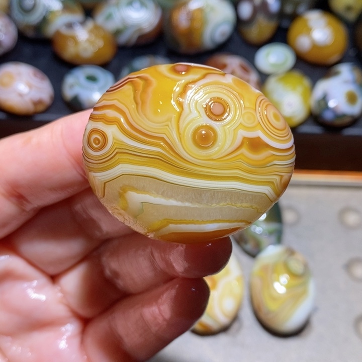 未镶嵌玛瑙/玉髓珠宝半成品99