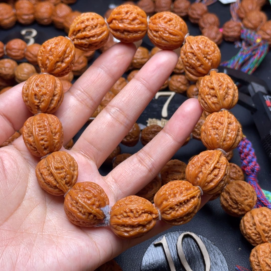 文玩核桃手串蚂蚁纹111