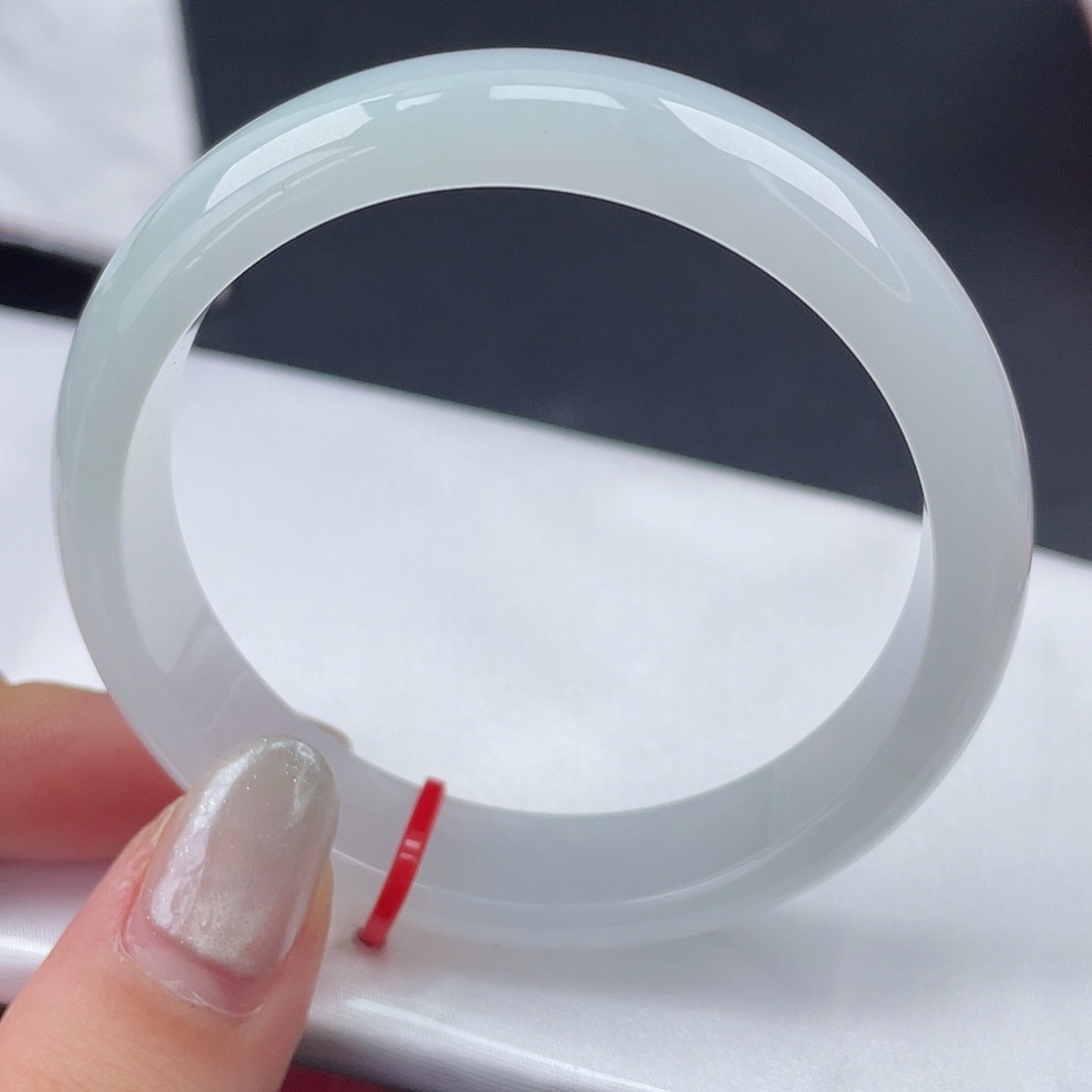 翡翠未镶嵌手镯54圈口