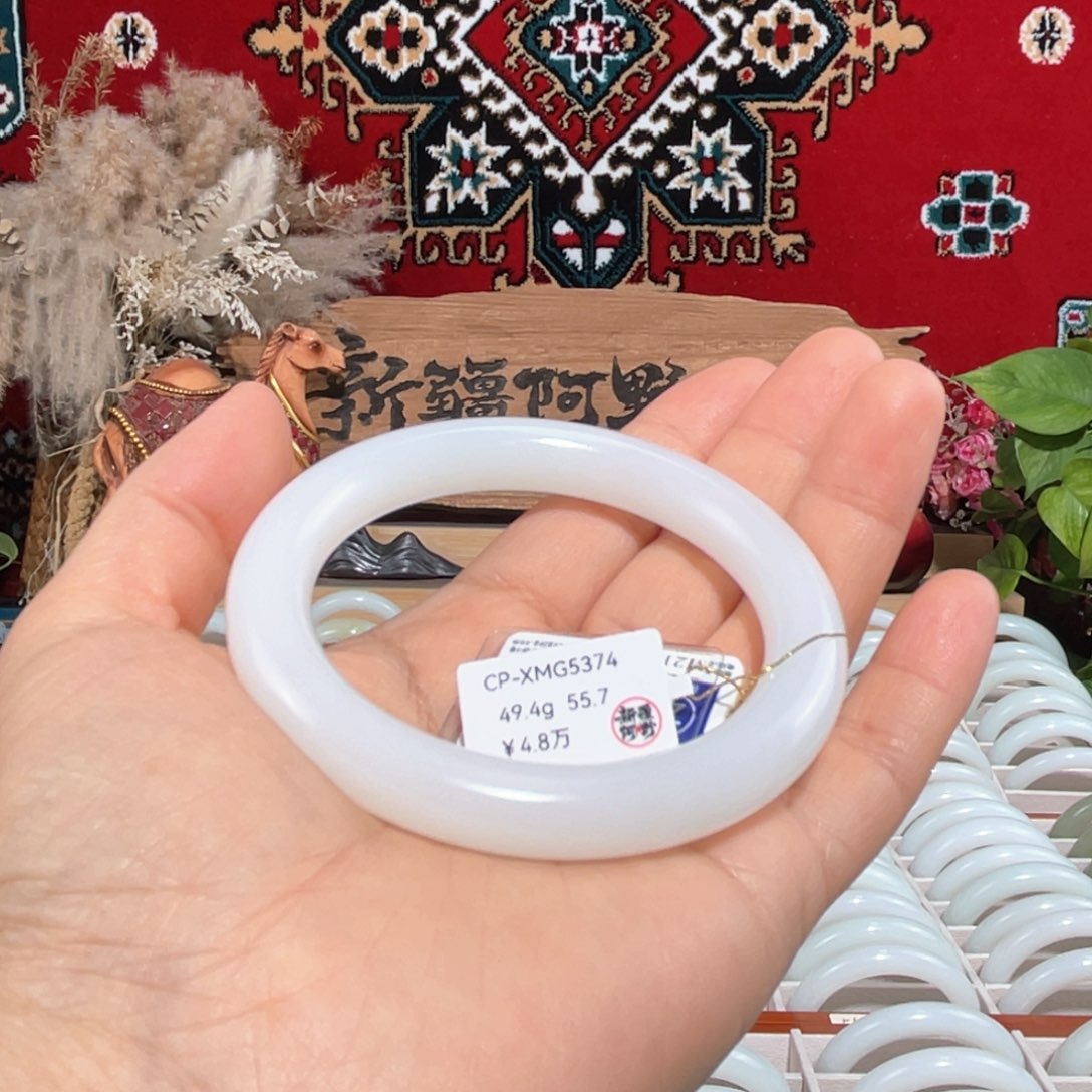 未镶嵌手镯和田玉天然新疆羊脂级老熟糯润