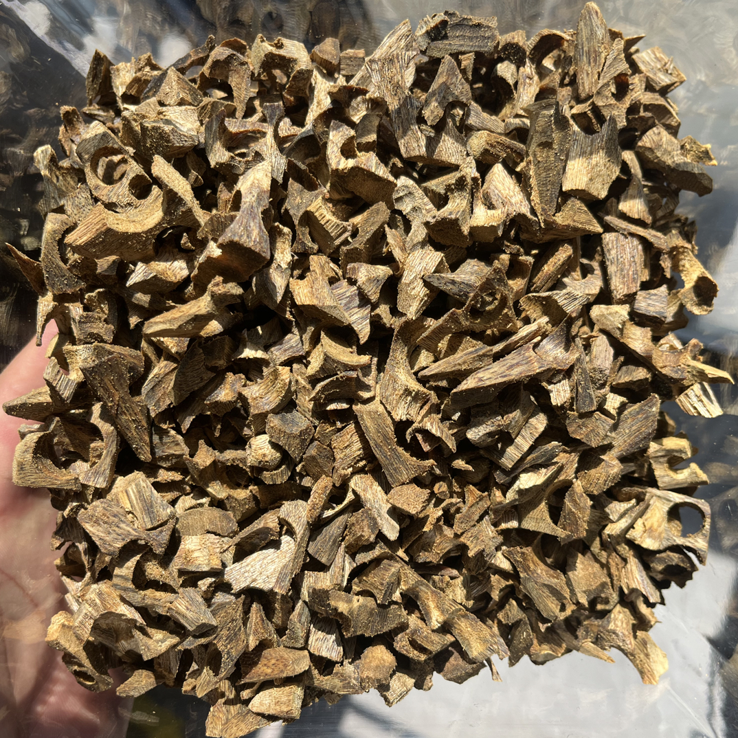沉香【海南乌身白棋】车珠子碎料上炉熏香款50g多样性发一