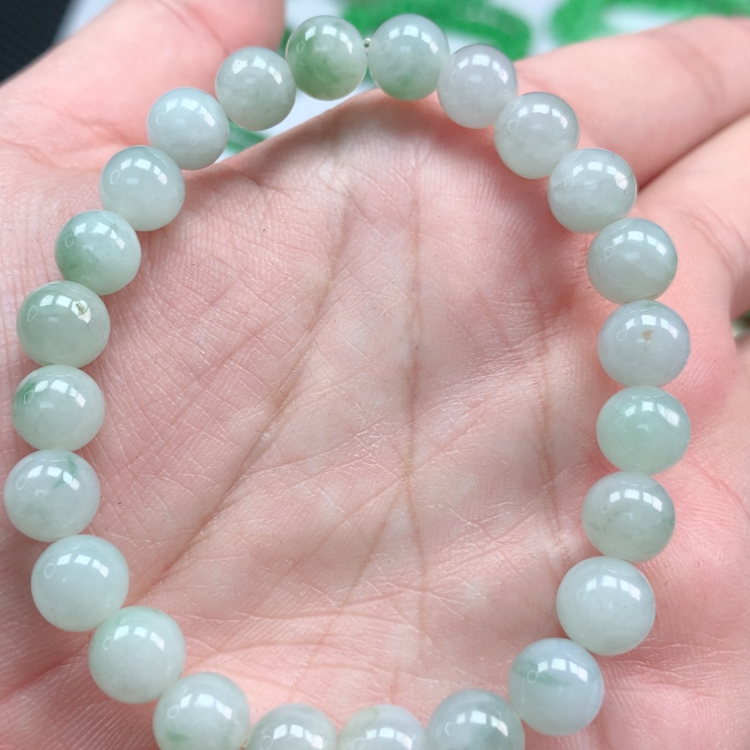 翡翠手链未镶嵌翡翠