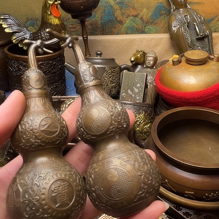 精美铜器批发档口