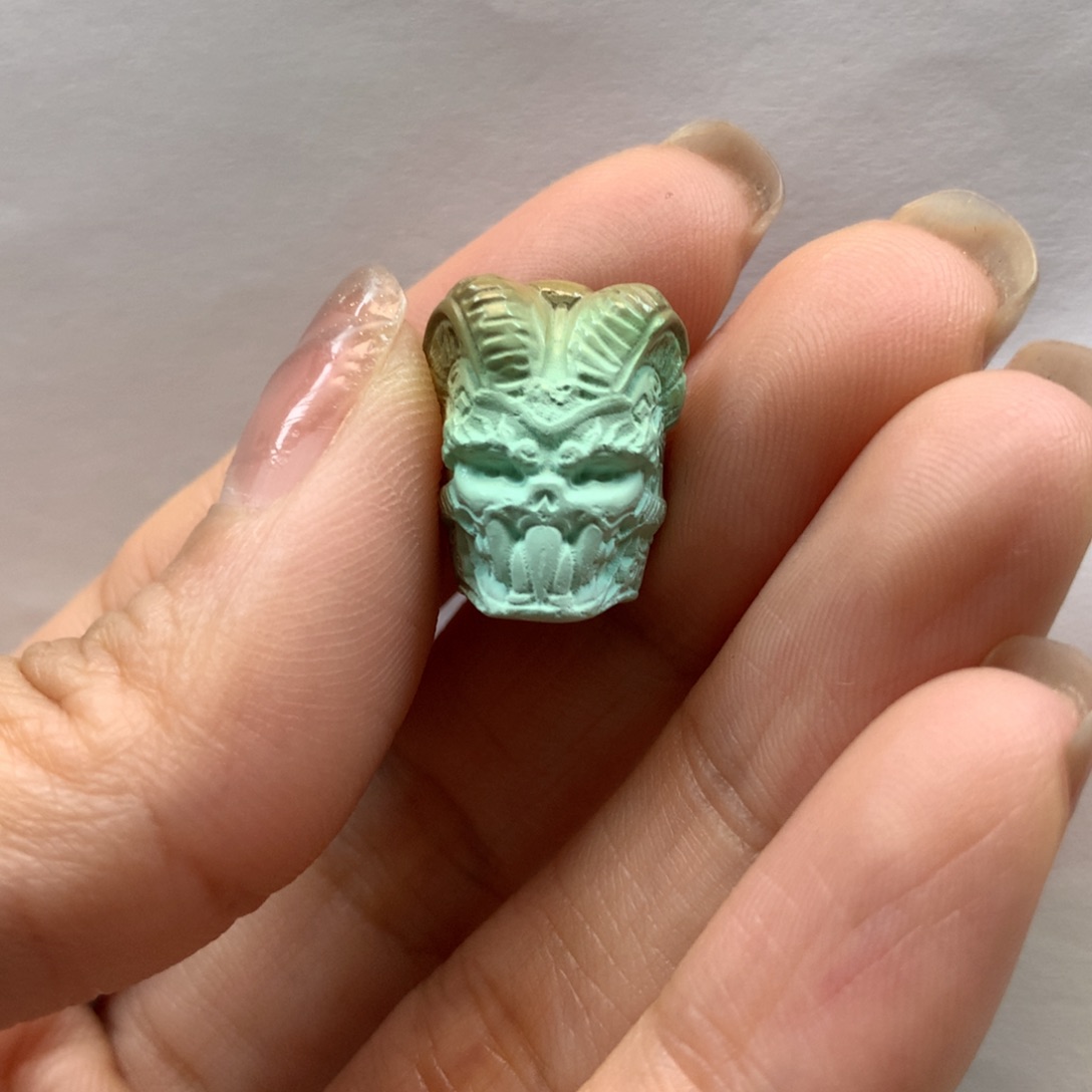 绿松石配饰未镶嵌