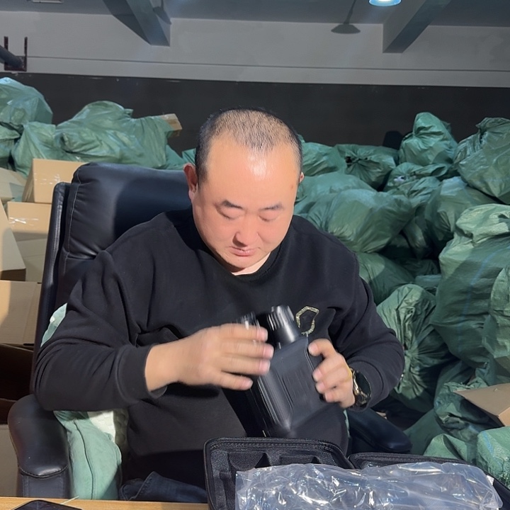 Lucky嗷嗷炸炸090