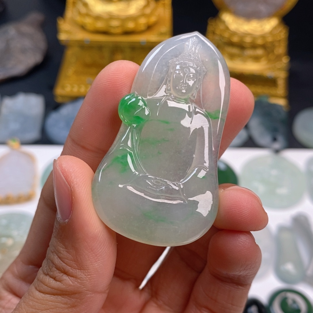 翡翠颈饰未镶嵌栗*?天然缅甸翡翠观音