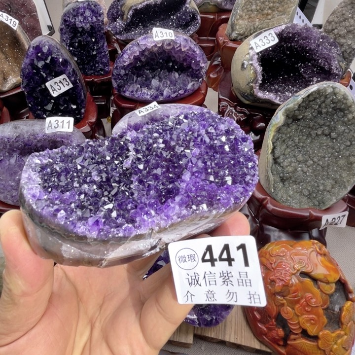 未镶嵌大型摆件（非配饰）紫晶