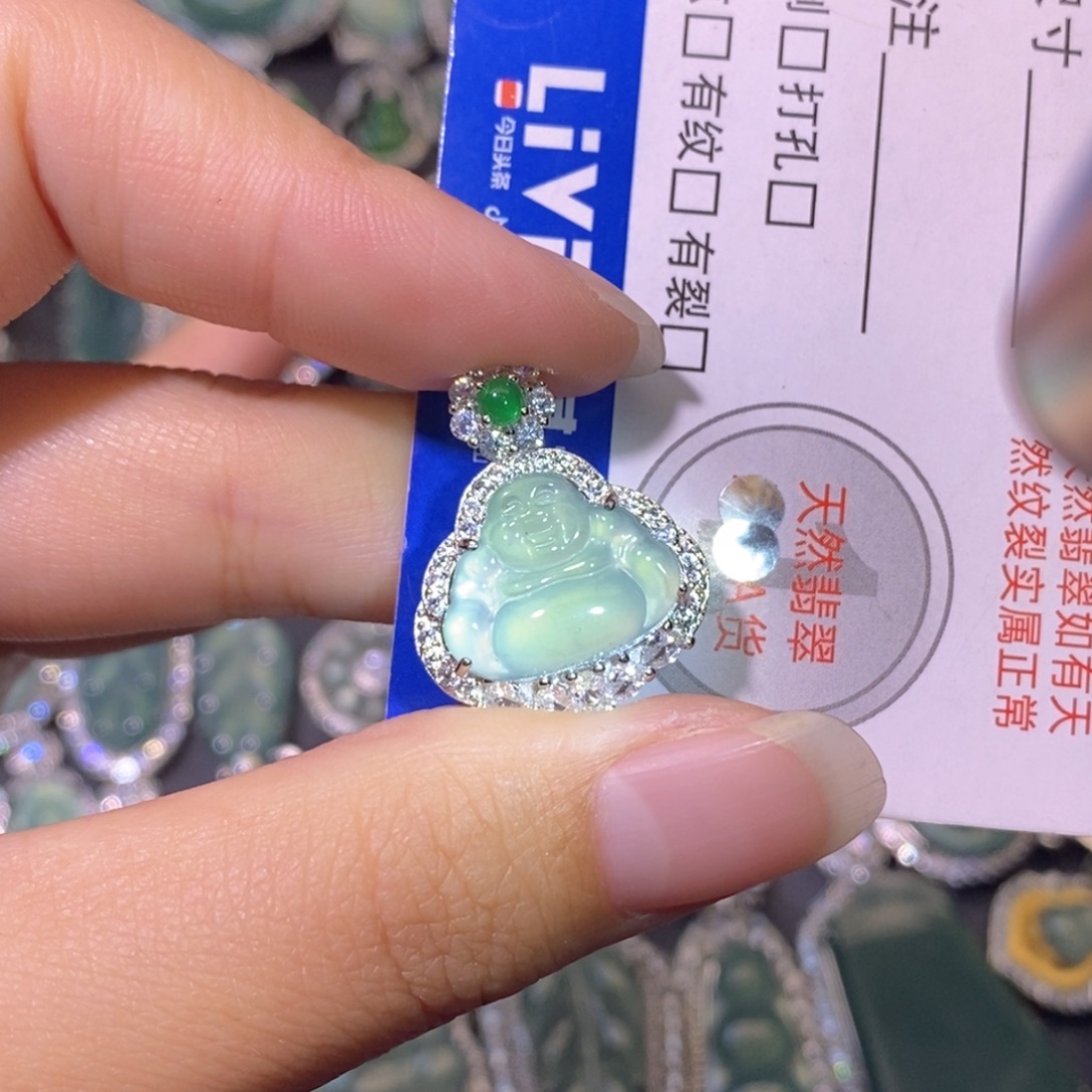 翡翠未镶嵌颈饰天然