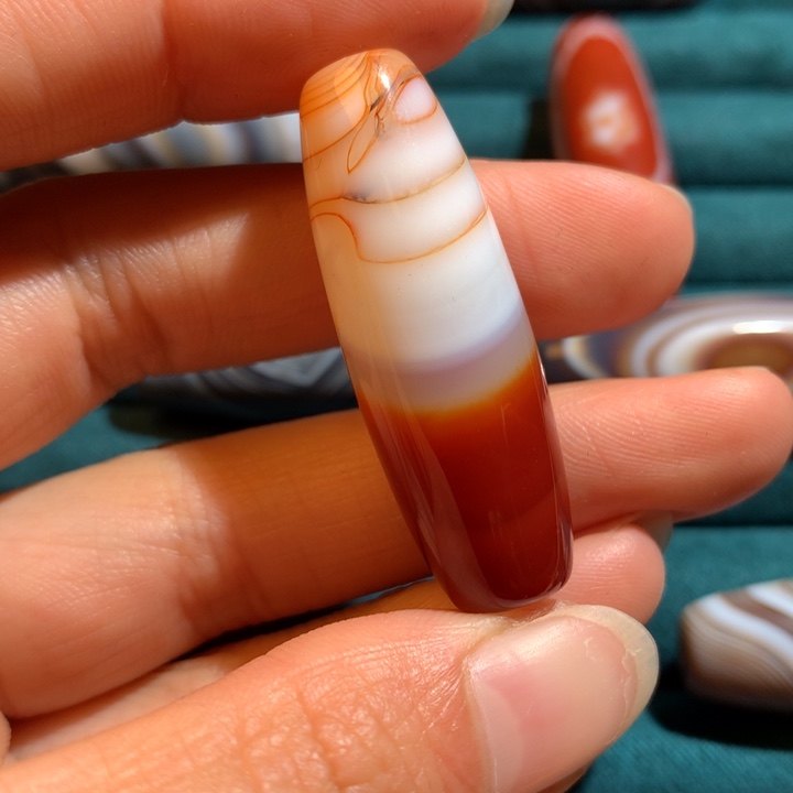 未镶嵌玛瑙/玉髓珠宝奇石