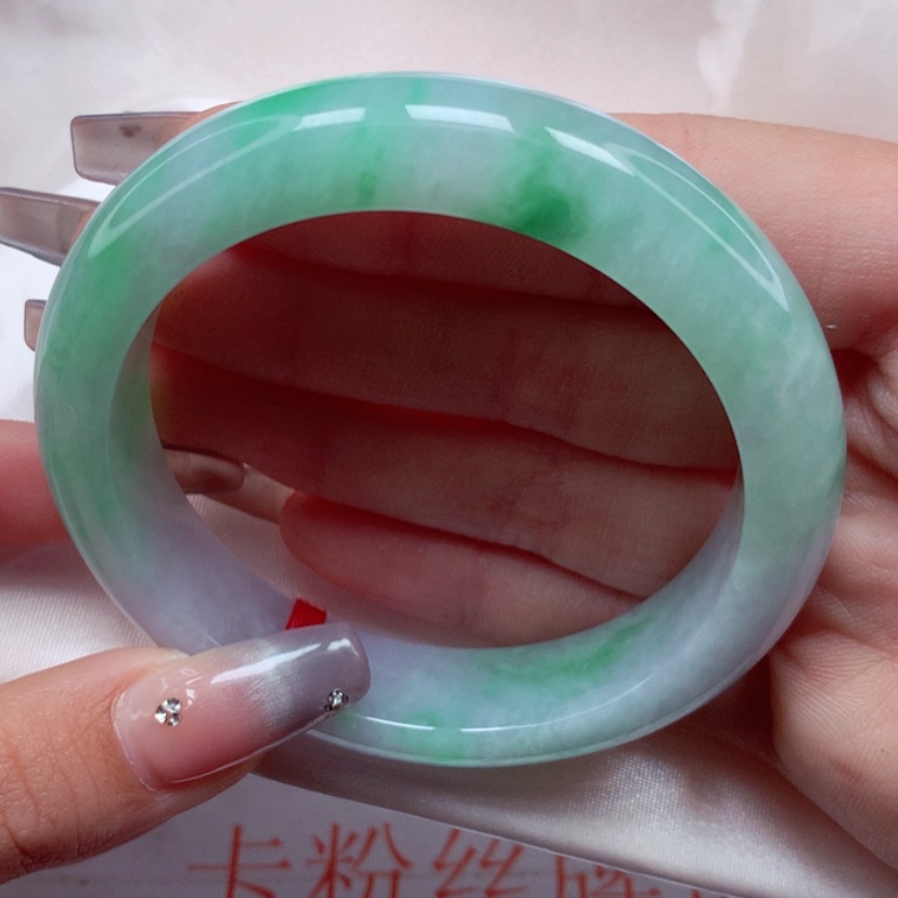 【闪购商品】翡翠手镯未镶嵌55圈