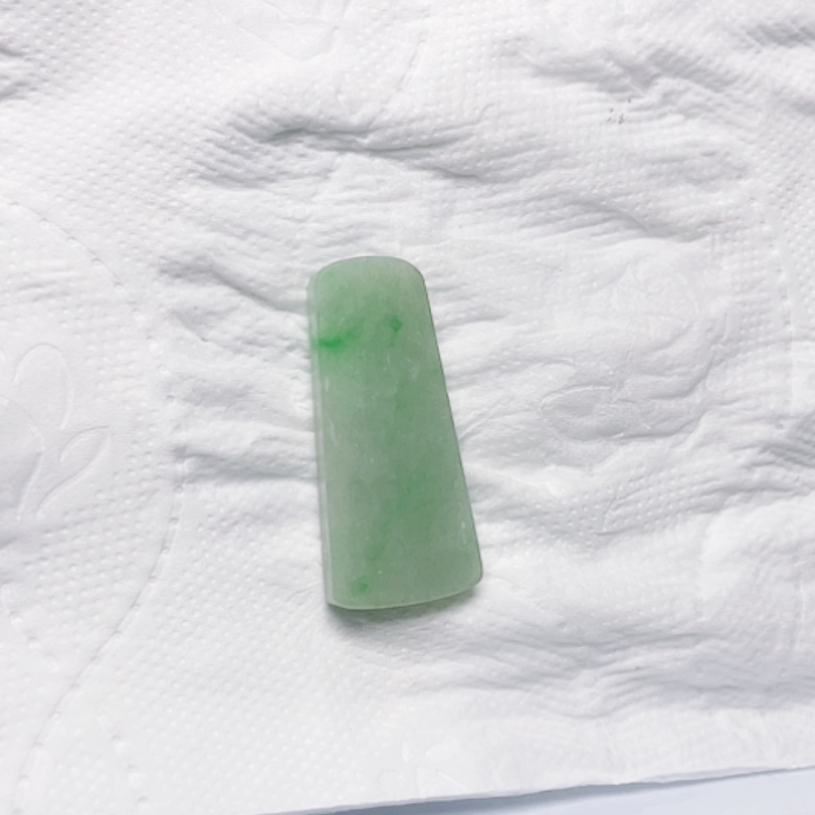 【闪购商品】翡翠颈饰未镶嵌A货