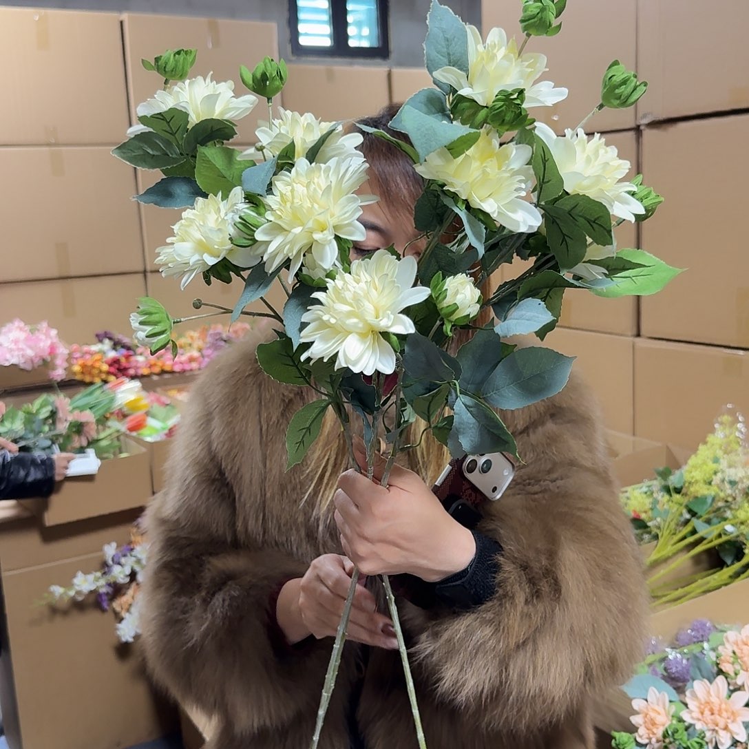 115号「闪购」仿真花，公主请下单