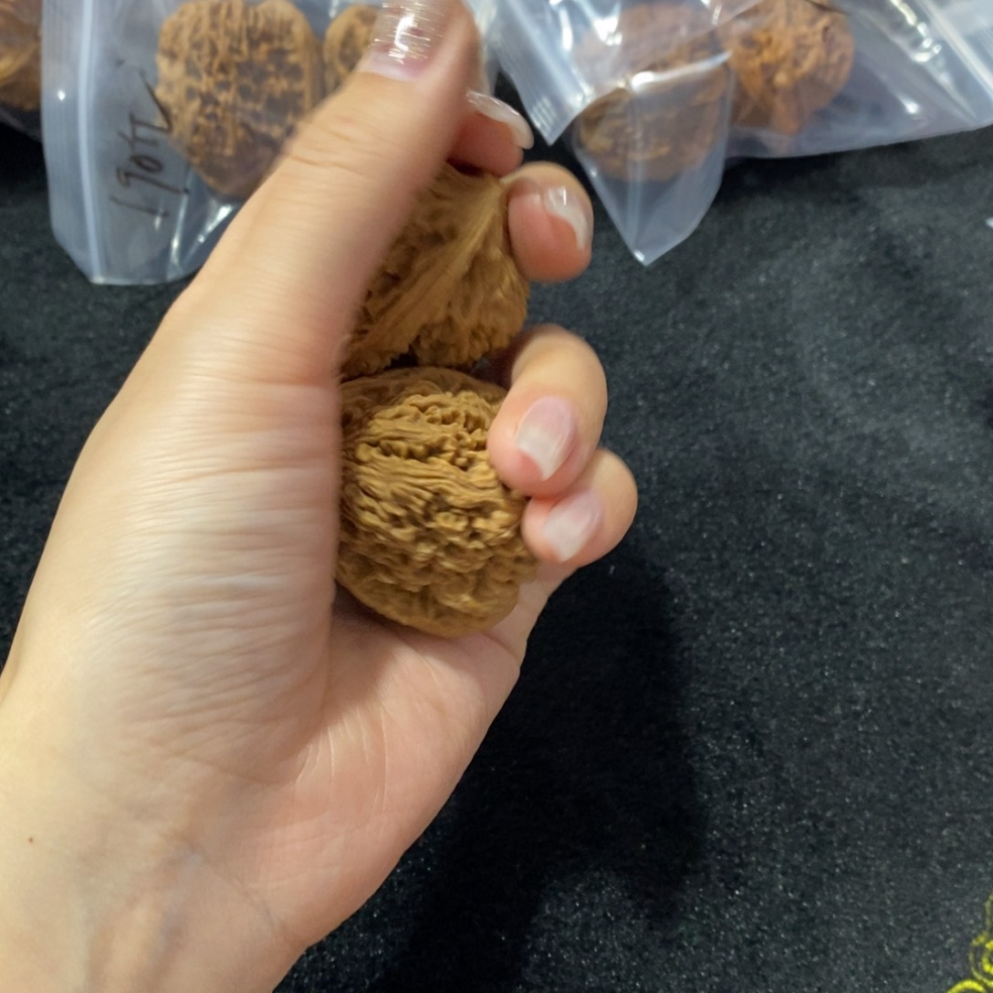 猴头核桃吊坠南疆80