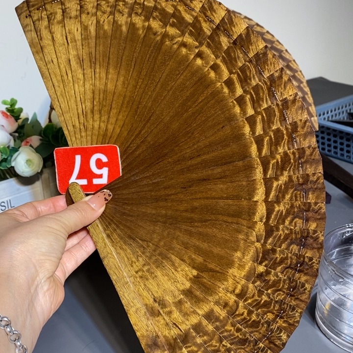 金丝楠三***相金丝楠木扇子