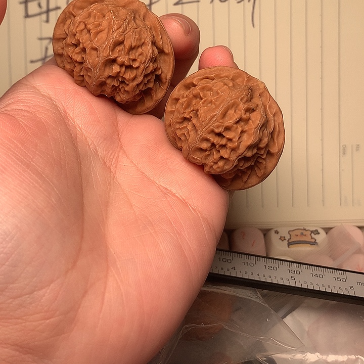 42尺寸玉玺宫灯有黄文玩核桃