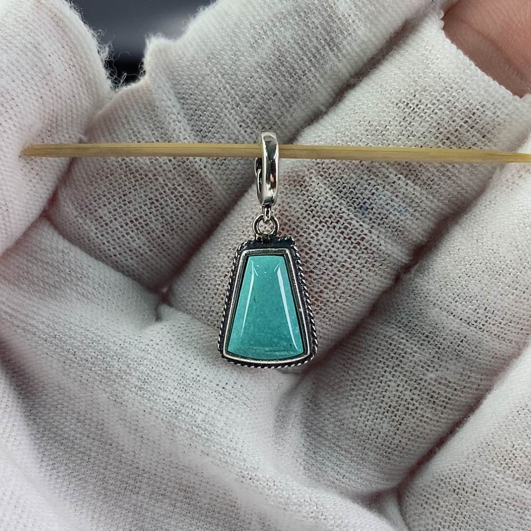 绿松石珠宝奇石银S925镶嵌