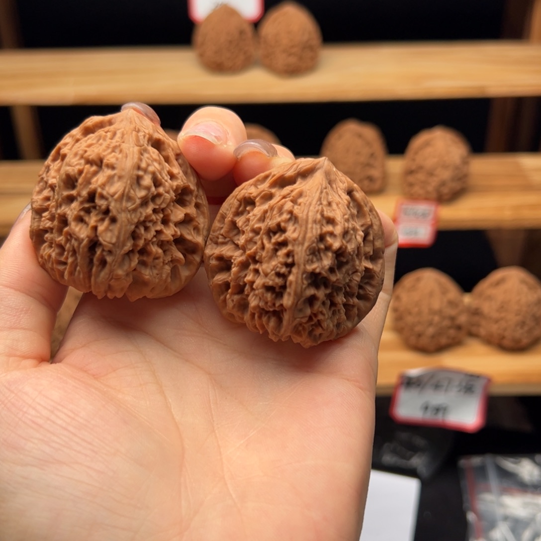小***佬文玩核桃吊坠43三角