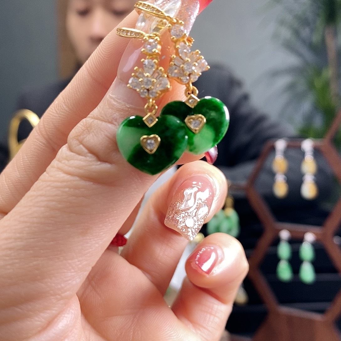 翡翠耳饰银S925镶嵌翡翠