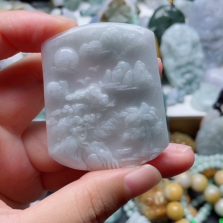 翡翠未镶嵌吊坠(不含链)1