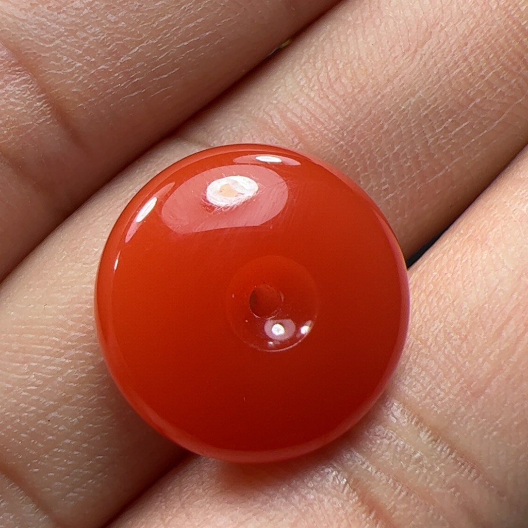 南红玛瑙扣子未镶嵌