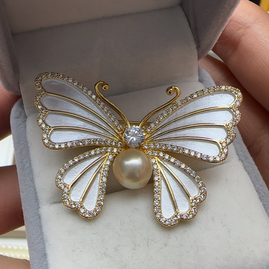 未镶嵌海水珍珠胸饰