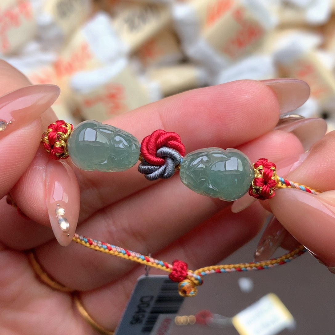 【闪购商品】翡翠手绳未镶嵌一
