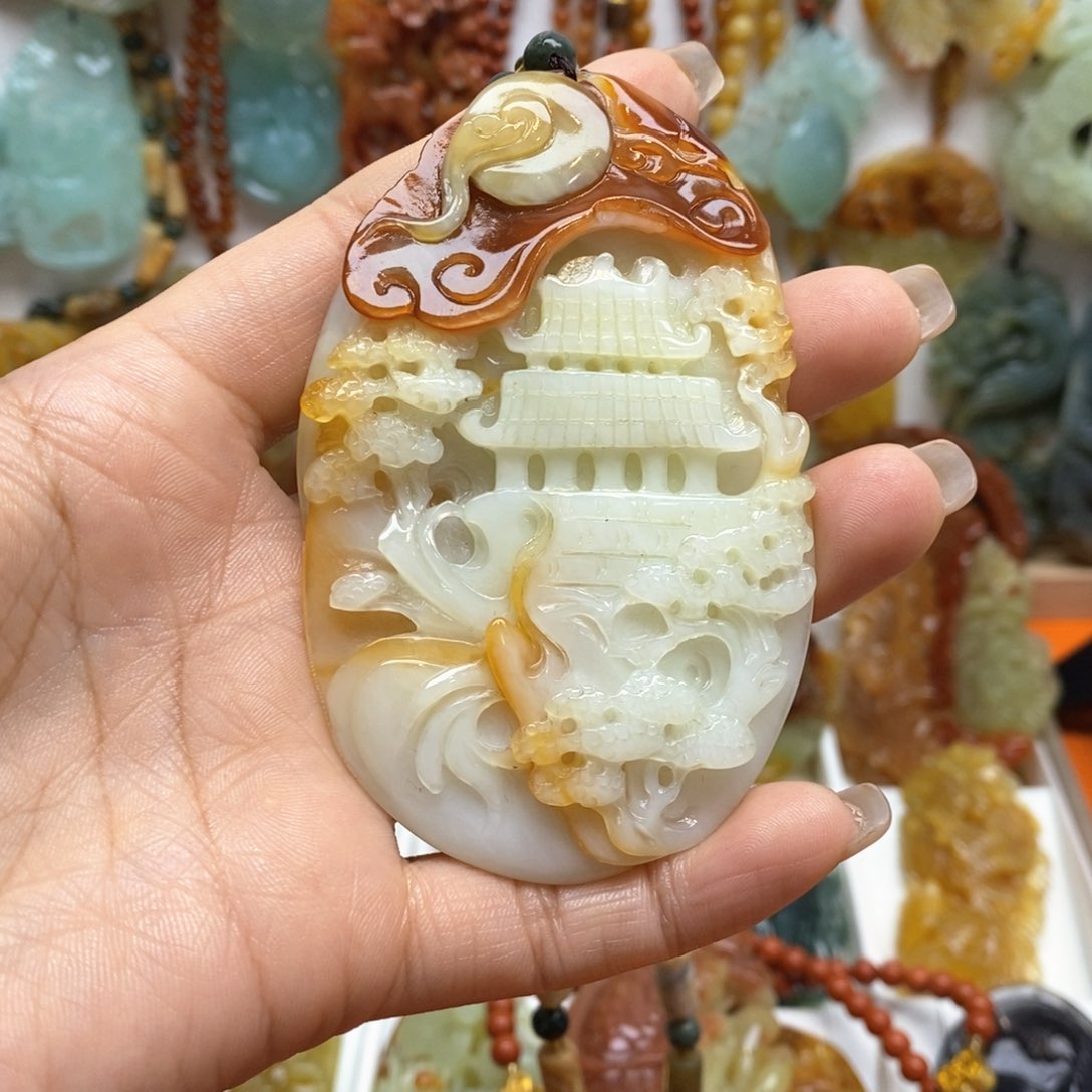 蛇纹石玉颈饰未镶嵌X****g