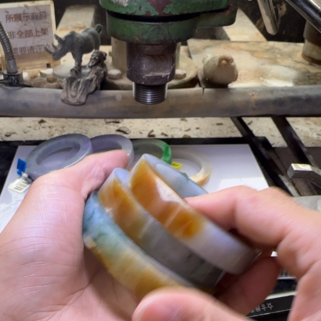 定制翡翠翡翠未镶嵌?****范