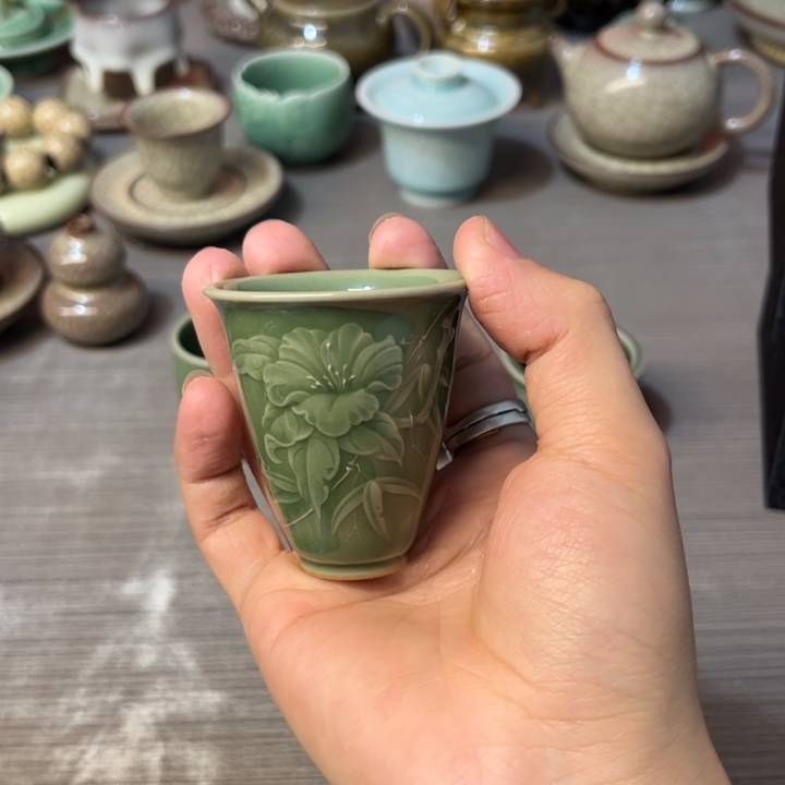 严少英 竹间花影 闻香杯