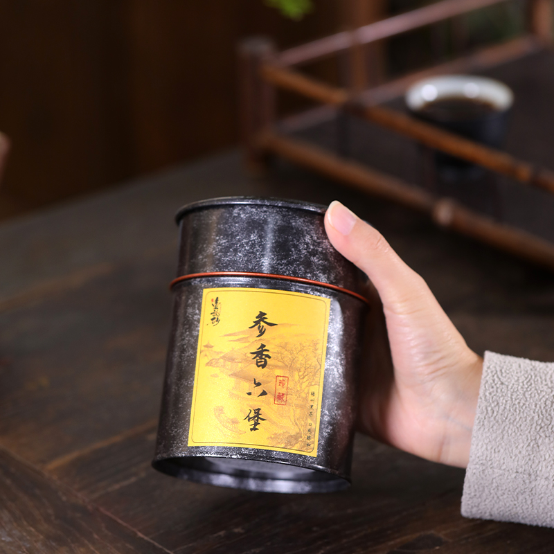 珍藏参香老六堡茶广西梧州黑茶参香醇和绵柔80g