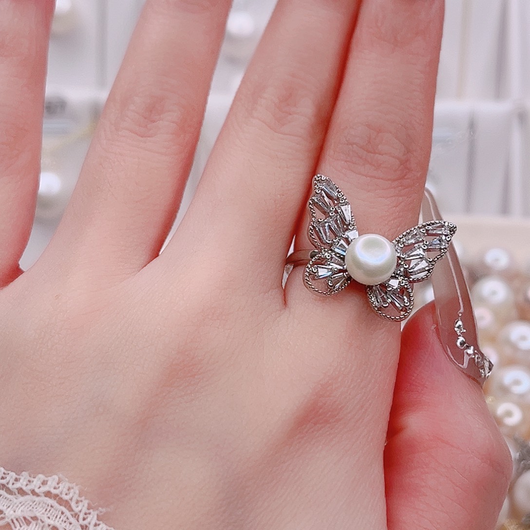 淡水珍珠未镶嵌吊坠(赠链)