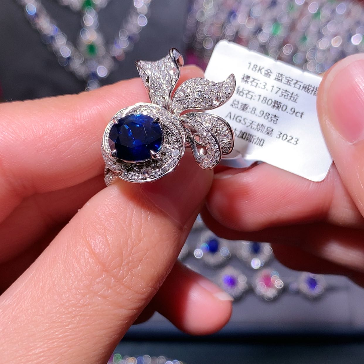 【闪购商品】蓝宝石戒指18K金镶嵌