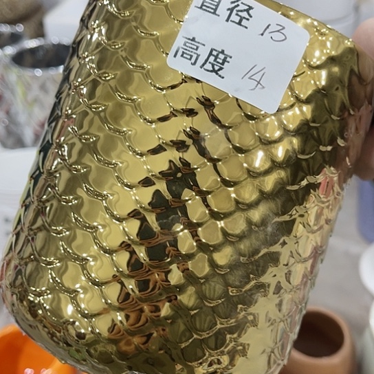 多肉绿植陶瓷花盆9.9包邮，有孔