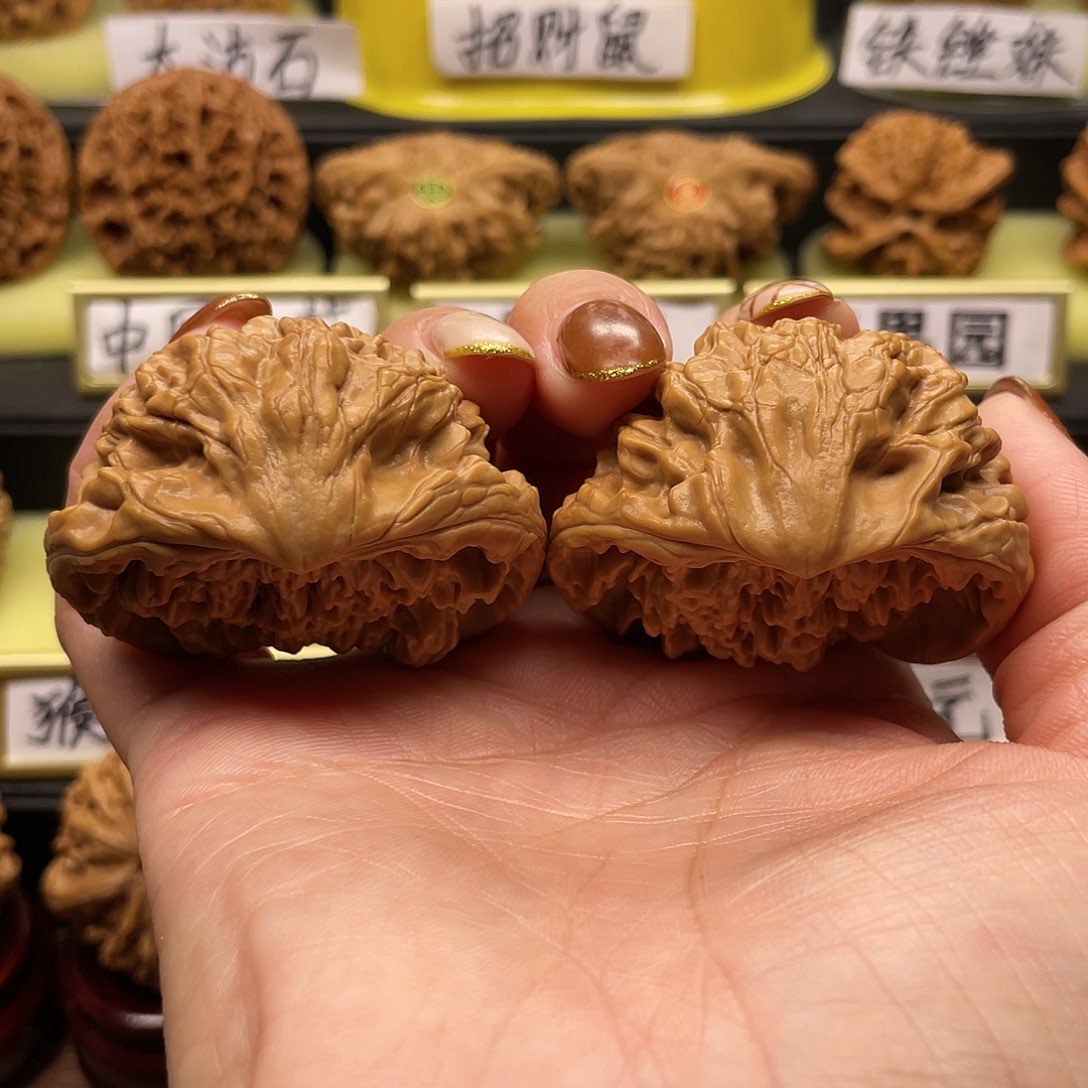 【闪购商品】吊坠文玩核桃蛇头48
