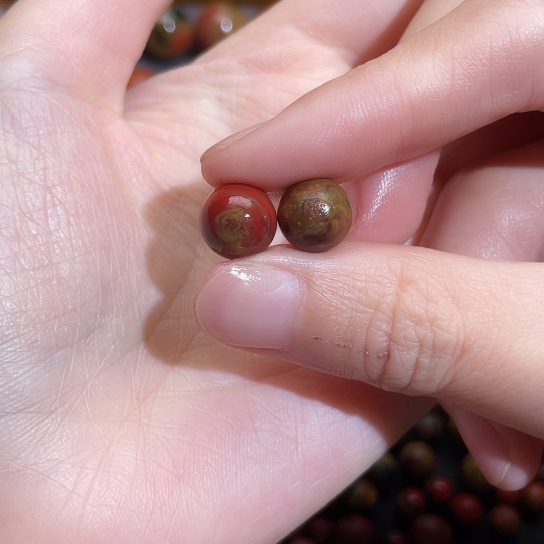 南红玛瑙未镶嵌圆珠