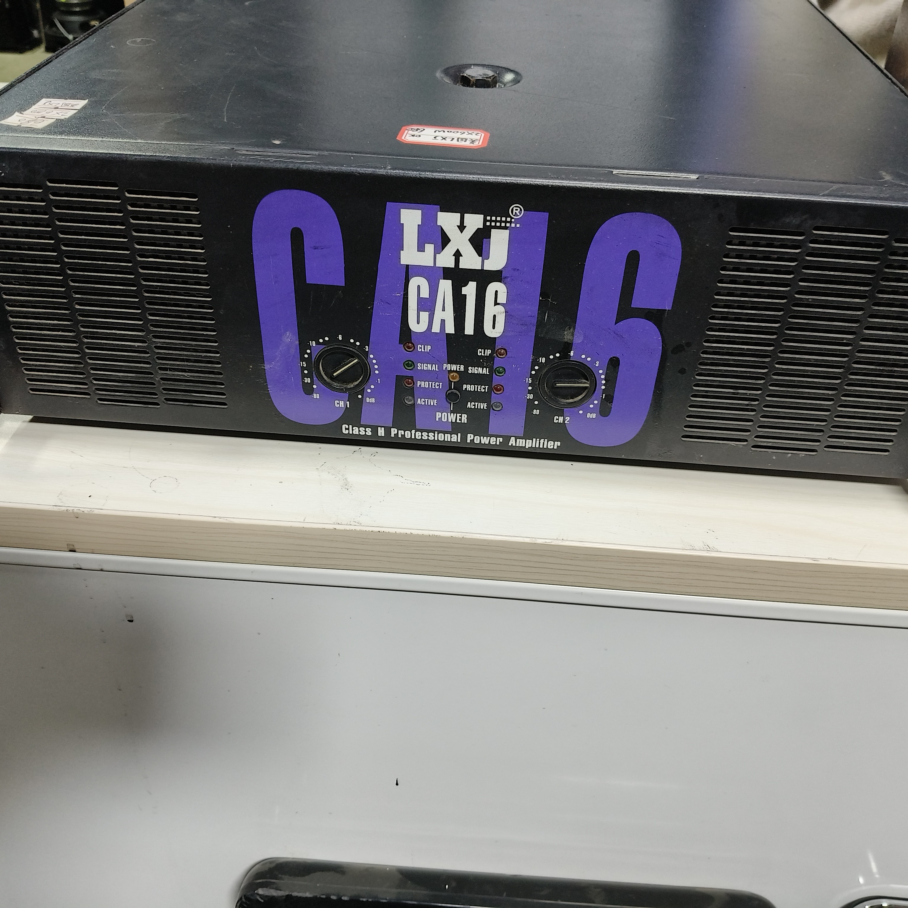 不包邮，正常使用后级功放一台LXJ