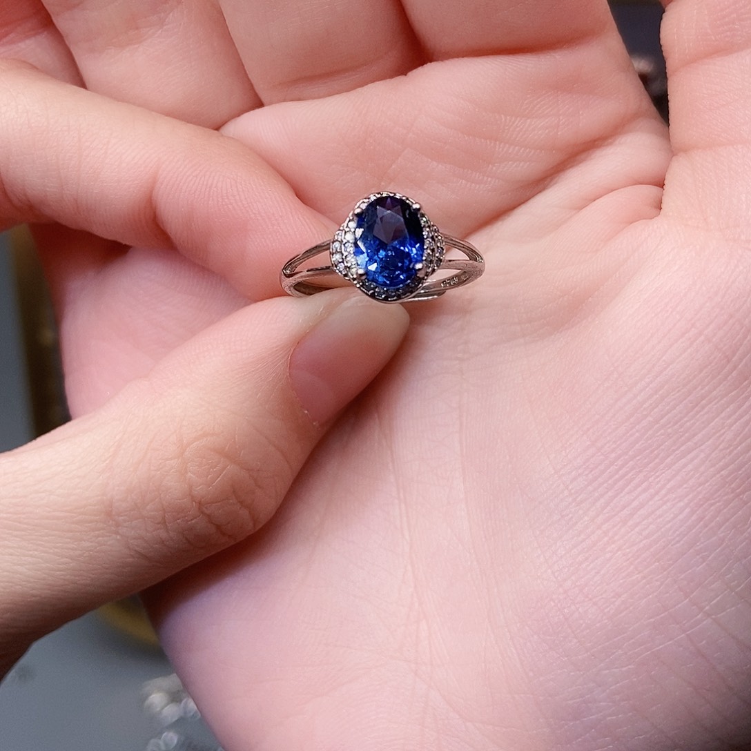 蓝宝石戒指银S925镶嵌
