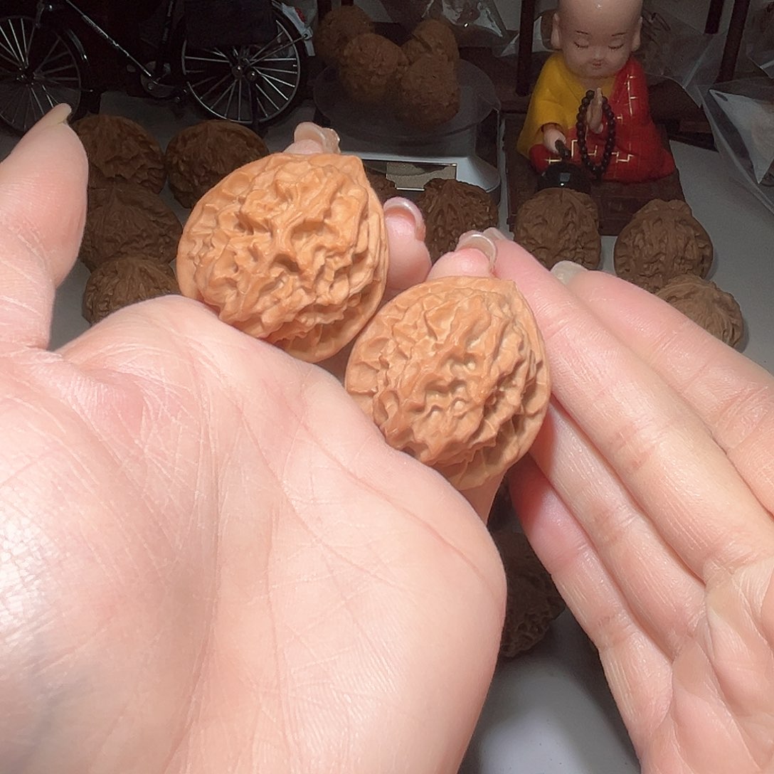 桃核把件龙鳞纹37全品