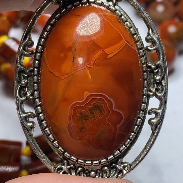 玛瑙/玉髓颈饰未镶嵌