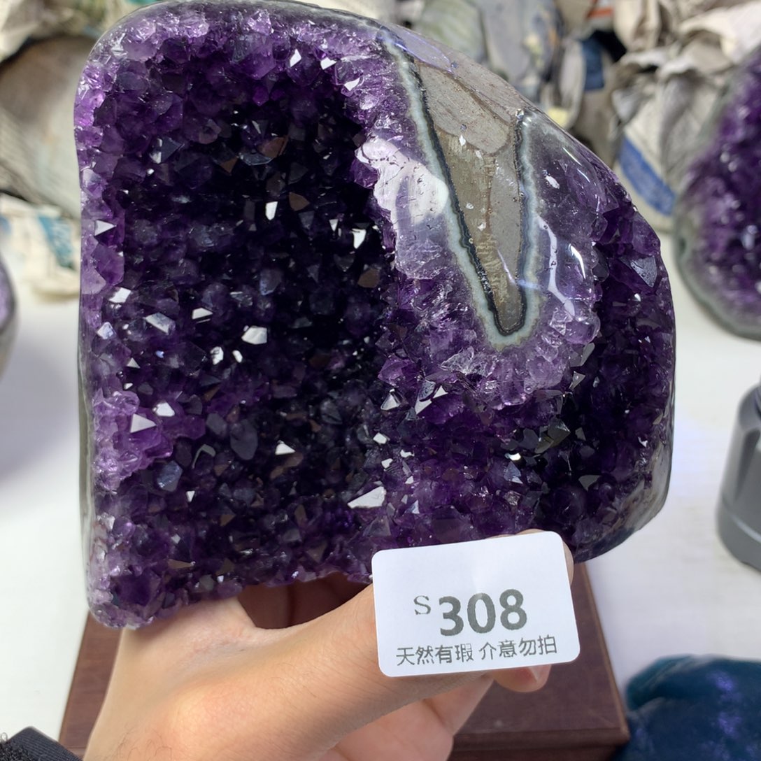 水晶大型摆件（非配饰）未镶嵌